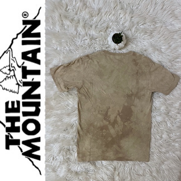 The Mountain tan hand dyed t-shirt w/Indigenous leader, sz S, 2012 David Behrens - Picture 14 of 15